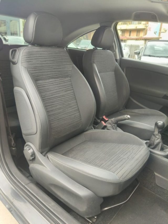 OPEL Corsa usata, con ESP