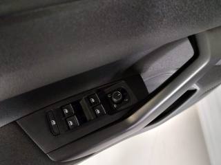 VOLKSWAGEN Polo usata, con Autoradio