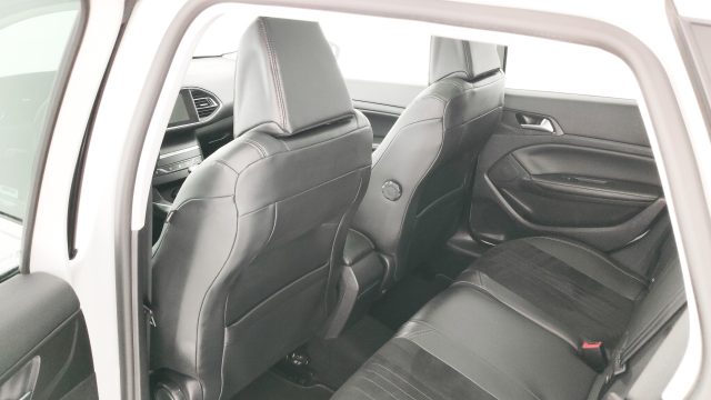 PEUGEOT 308 usata, con Airbag testa