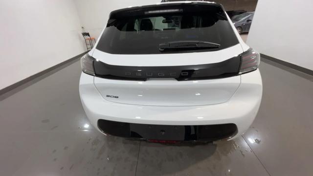 PEUGEOT 208 usata, con Autoradio