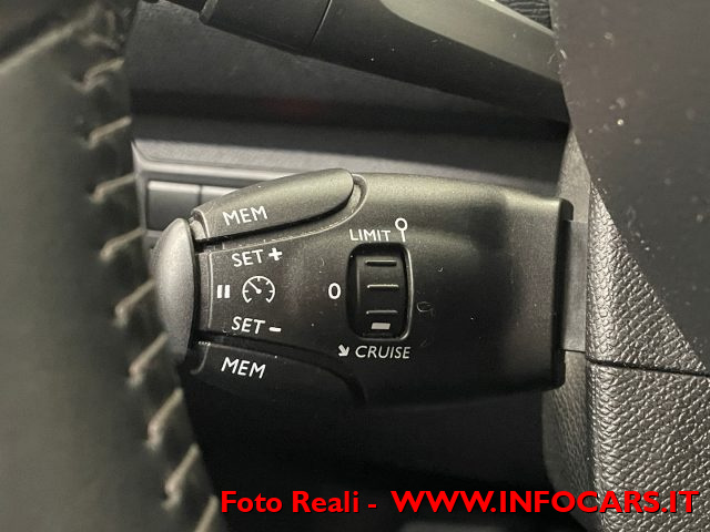 PEUGEOT 308 usata, con Head-up display