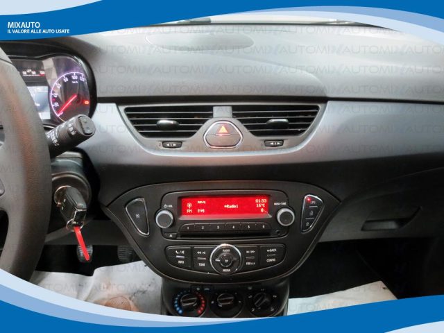 OPEL Corsa usata, con Autoradio