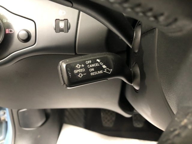 AUDI A4 usata, con Volante multifunzione