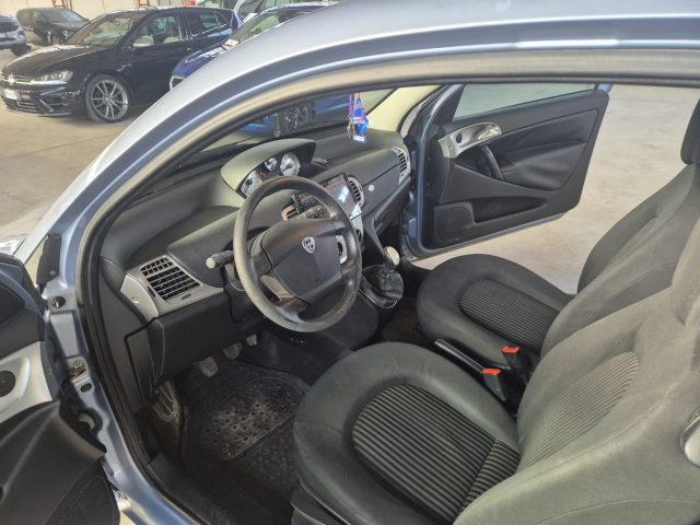 LANCIA Ypsilon usata, con Servosterzo