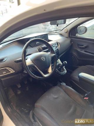 LANCIA Ypsilon usata 15