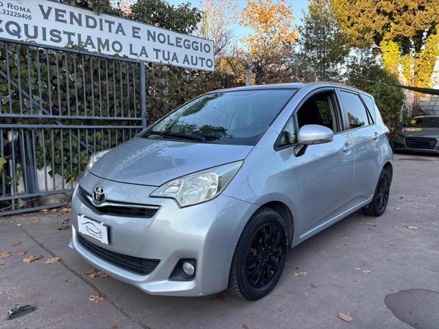 TOYOTA Verso-S usata, con ABS