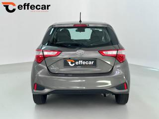 TOYOTA Yaris usata, con Autoradio