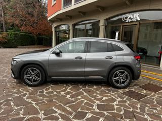 MERCEDES-BENZ GLA 200 Automatic Premium
