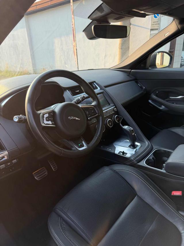 JAGUAR E-Pace usata, con Chiusura centralizzata