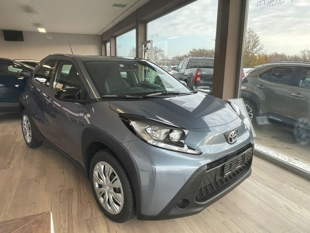 TOYOTA Aygo X usata, con ABS