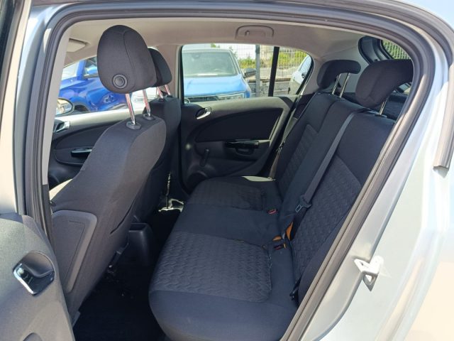 OPEL Corsa usata, con ESP