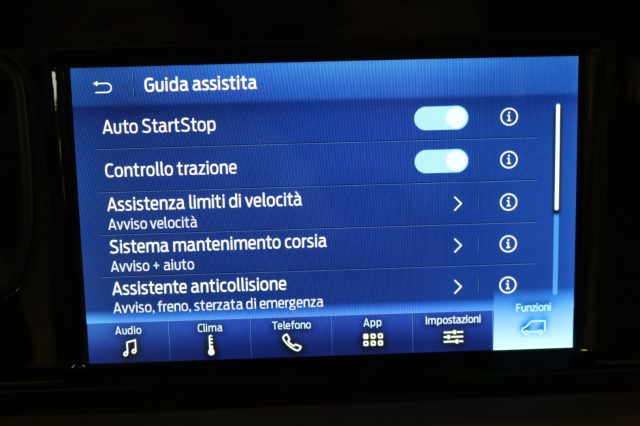 FORD Tourneo Courier usata, con Bracciolo