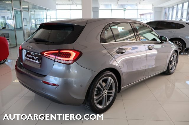 MERCEDES-BENZ A 180 usata, con Bluetooth