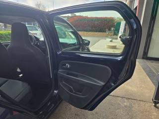 VOLKSWAGEN up! usata 49