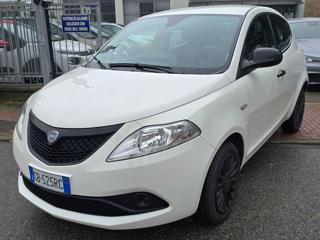 LANCIA Ypsilon 1.0 Firefly Hybrid Gold S&S OK NEOPATENTATI