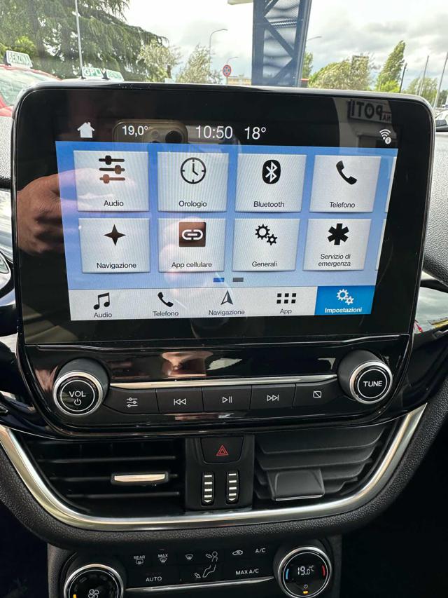 FORD Fiesta usata, con USB