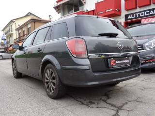 OPEL Astra usata, con Autoradio