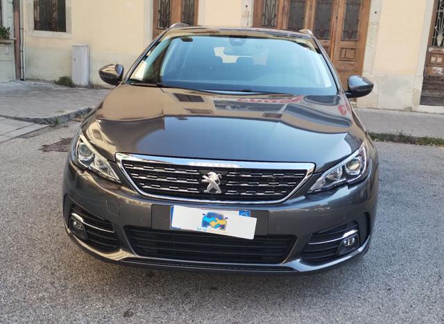 PEUGEOT 308 usata, con Alzacristalli elettrici