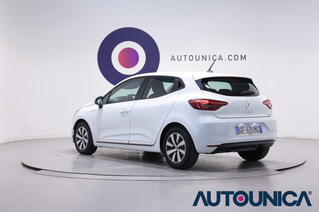 RENAULT Clio usata, con Volante in pelle