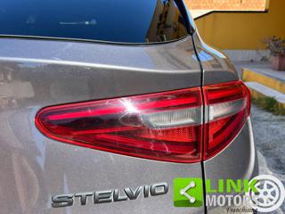 ALFA ROMEO Stelvio usata 14