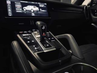 PORSCHE Cayenne usata, con Cerchi in lega