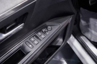 PEUGEOT 5008 usata, con Controllo automatico clima