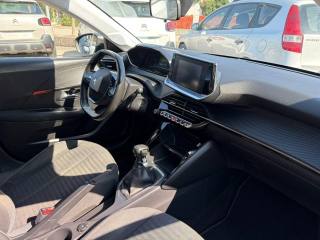 PEUGEOT 208 usata, con Autoradio