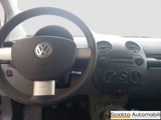 VOLKSWAGEN New Beetle usata, con ESP