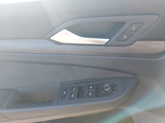 VOLKSWAGEN Golf usata, con Controllo trazione