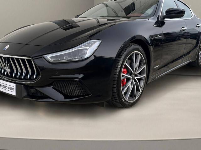 MASERATI Ghibli usata, con Luci diurne LED
