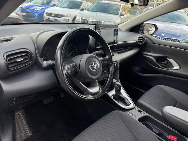 TOYOTA Yaris usata, con Fendinebbia