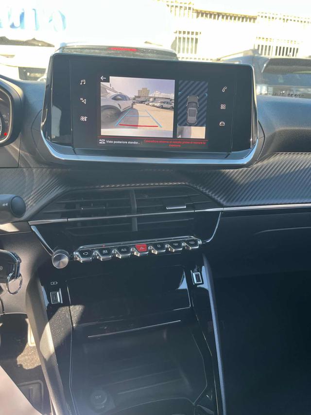 PEUGEOT 2008 usata, con Autoradio