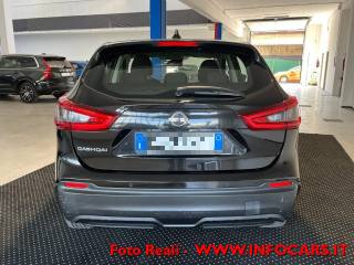 NISSAN Qashqai usata, con Climatizzatore