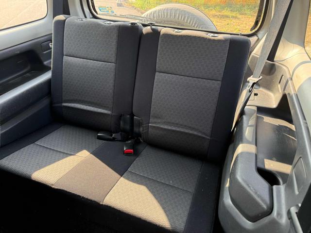 SUZUKI Jimny usata, con Chiusura centralizzata