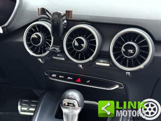 AUDI TT usata, con USB