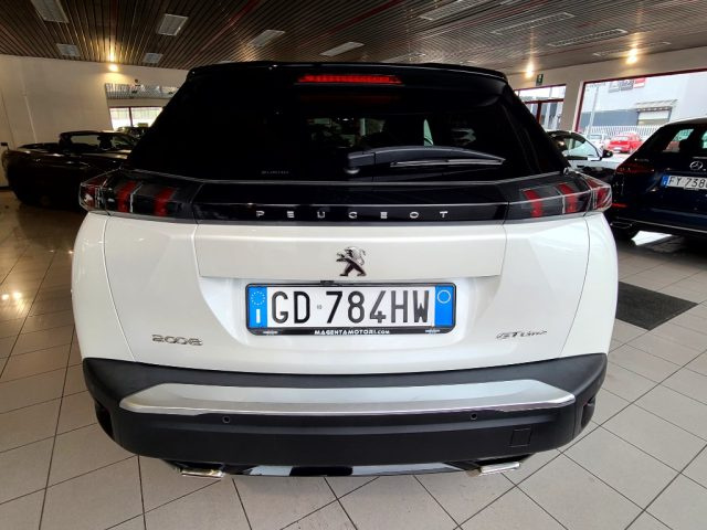 PEUGEOT 2008 usata, con Cruise Control