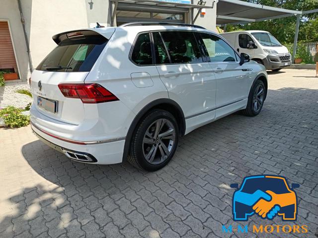 VOLKSWAGEN Tiguan usata, con Airbag Passeggero