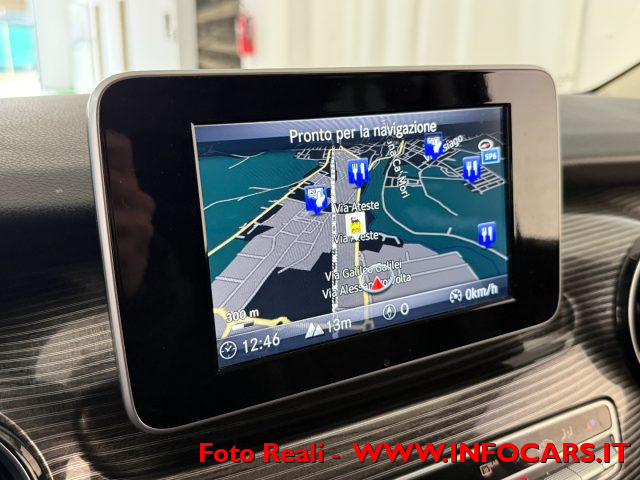 MERCEDES-BENZ V 250 usata, con Park Distance Control