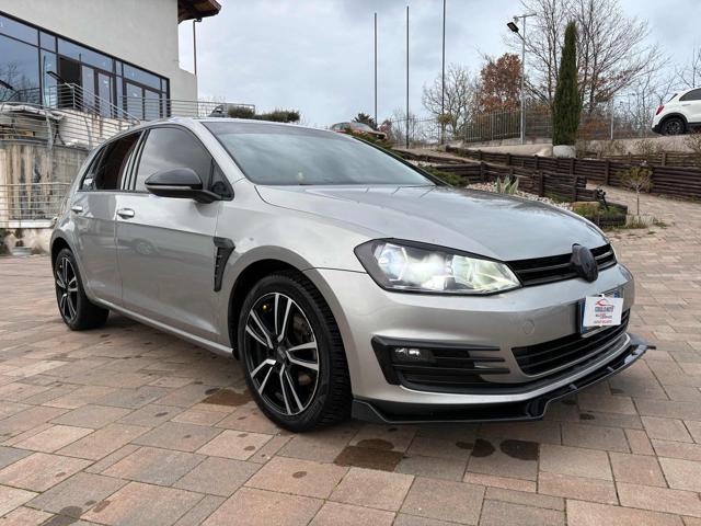 VOLKSWAGEN Golf usata, con Airbag