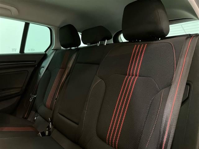 RENAULT Megane usata 12