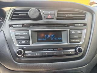 HYUNDAI i20 usata, con Climatizzatore