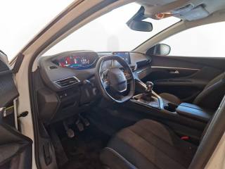 PEUGEOT 3008 usata, con Bracciolo