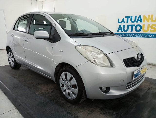 TOYOTA Yaris usata, con Chiusura centralizzata