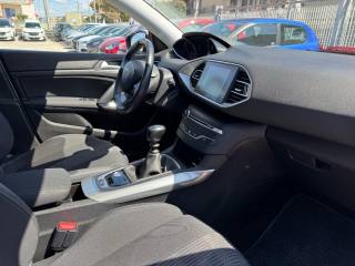 PEUGEOT 308 usata, con Climatizzatore