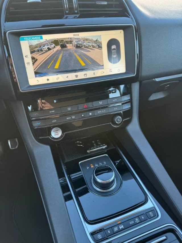 JAGUAR F-Pace usata, con ESP