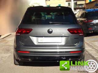 VOLKSWAGEN Tiguan usata, con Airbag laterali
