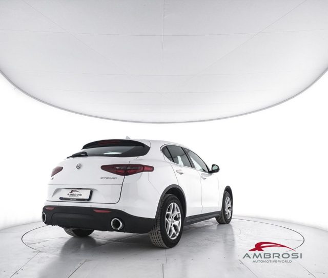 ALFA ROMEO Stelvio usata 2