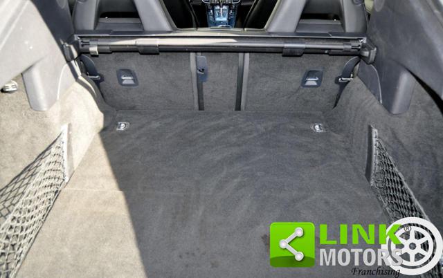 PORSCHE Panamera usata, con Sedile posteriore sdoppiato