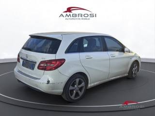 MERCEDES-BENZ B 180 usata 2