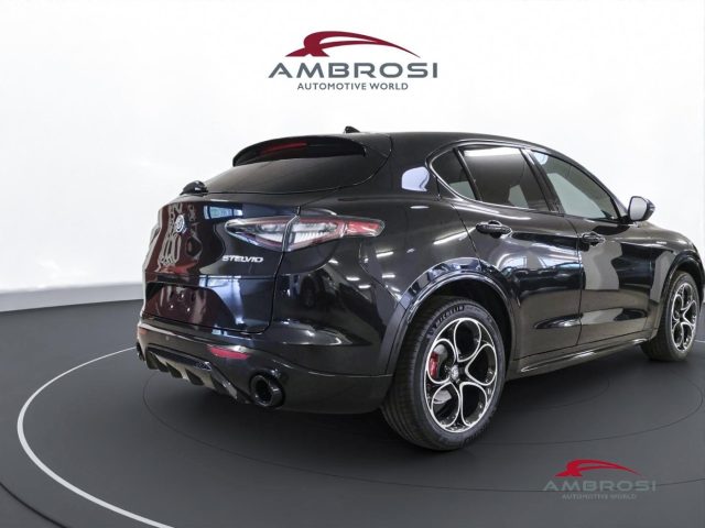 ALFA ROMEO Stelvio usata 2